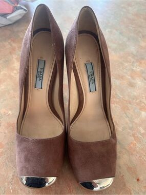 Prada Women’s Brown Suede gold accent Toe Heels with gold heel  Cap